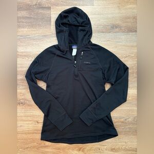 Patagonia R1 grid fleece hoodie half zip - Women’s M black